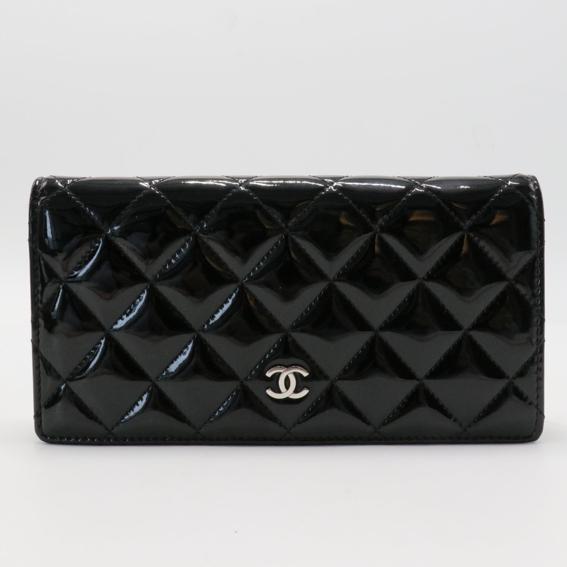 Patent Calfskin Quilted Yen Wallet Black