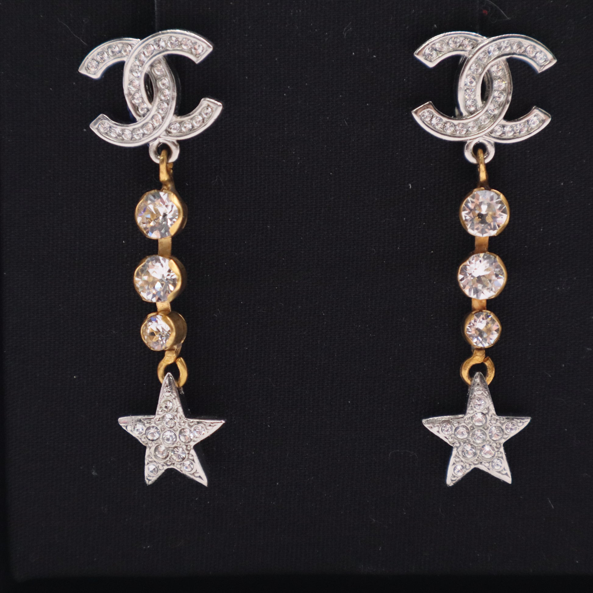 Chanel 2020 Strass CC Star Drop Earrings LDJ2787 twins