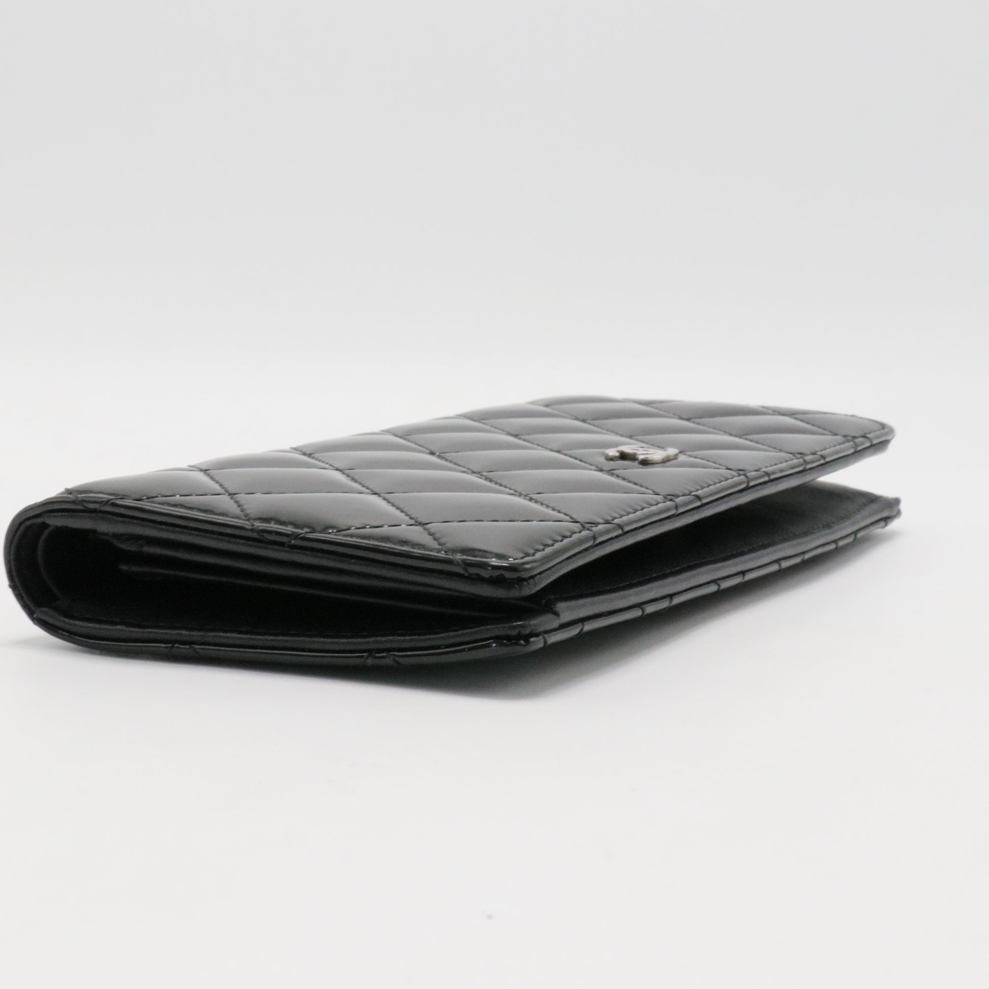 Patent Calfskin Quilted Yen Wallet Black