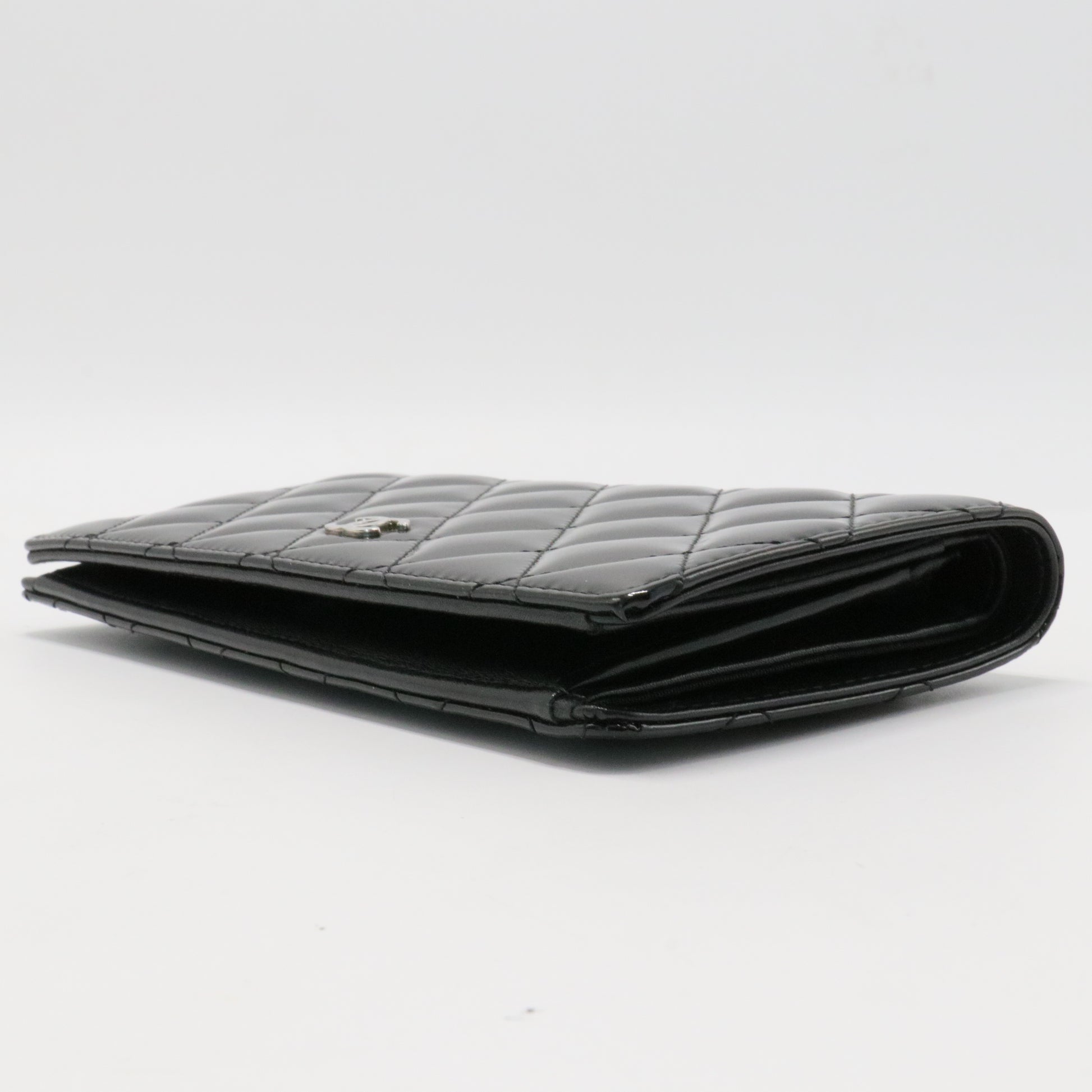 Patent Calfskin Quilted Yen Wallet Black