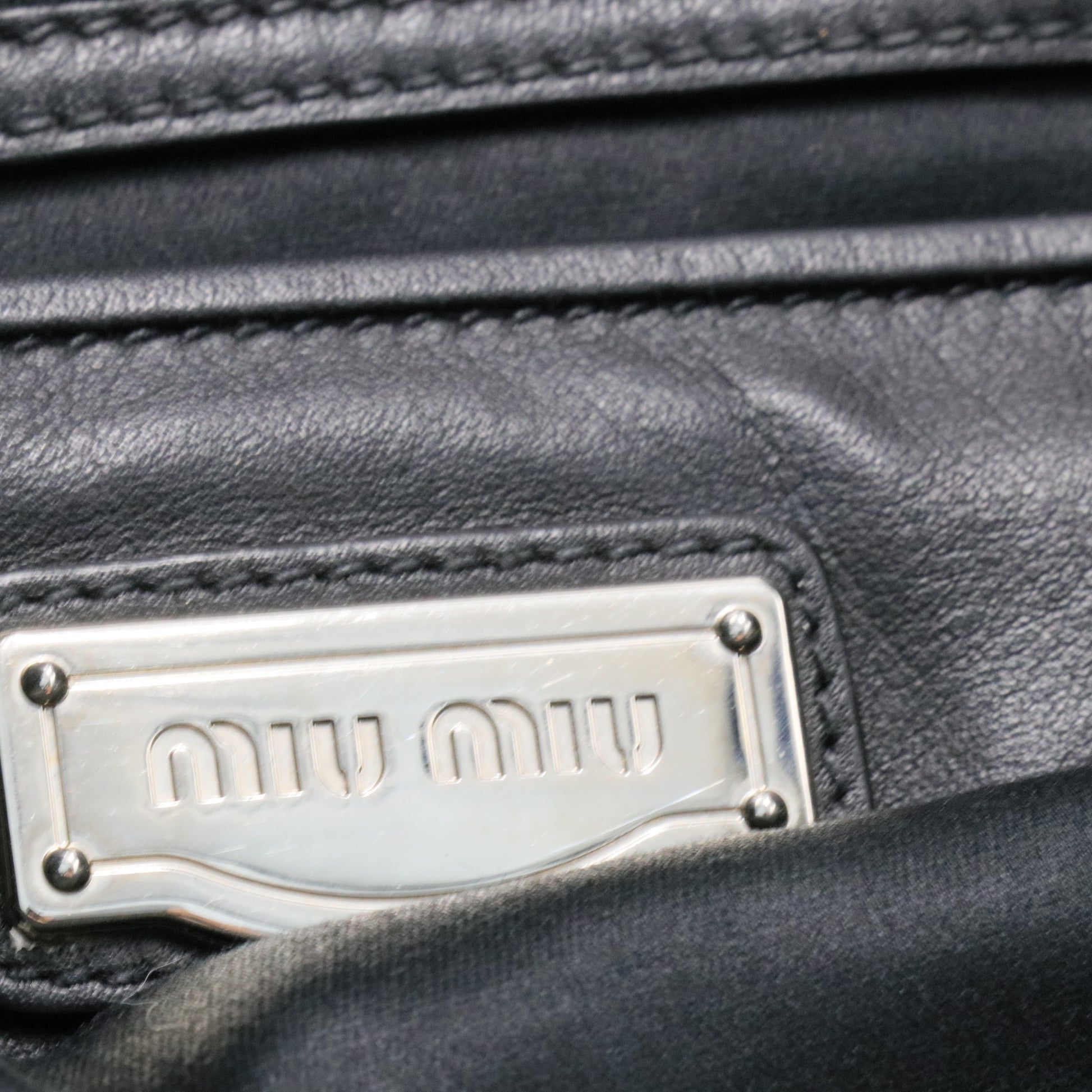 Logo Open Tote Leather Medium