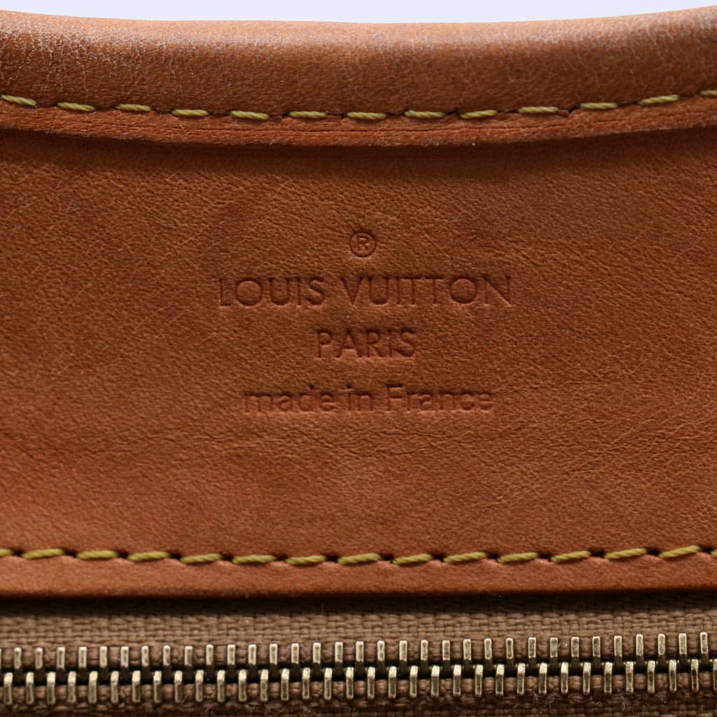 Louis Vuitton Monogram Etoile Shopper Bag B21570