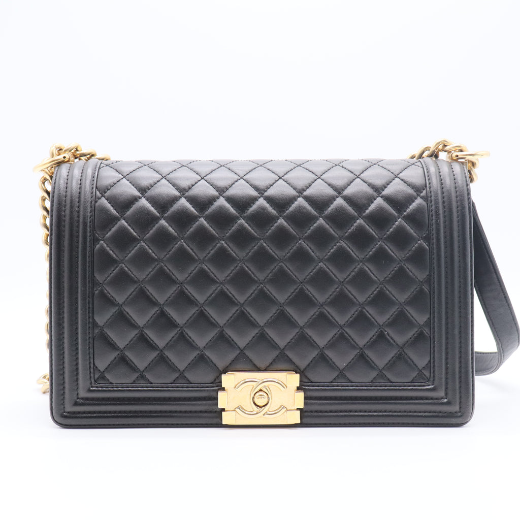 Boy Flap Bag Quilted Caviar New Medium