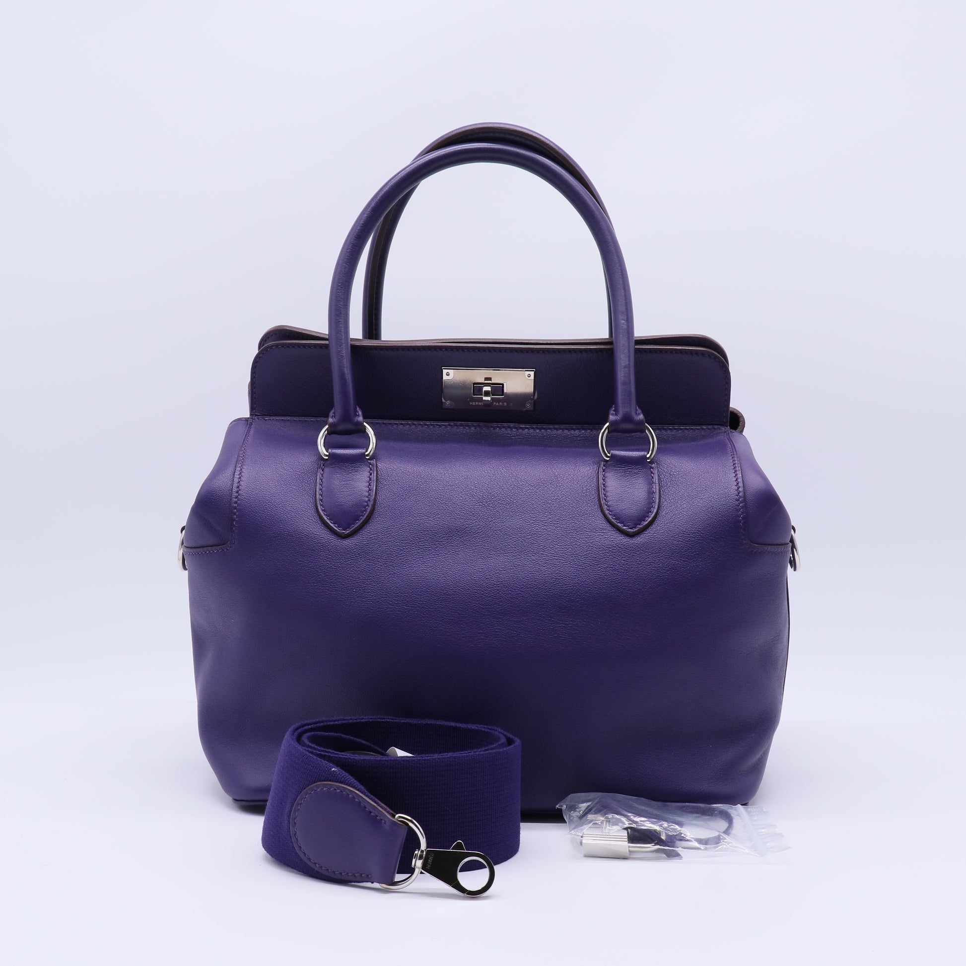 Hermès Toolbox 26 Bag B22009