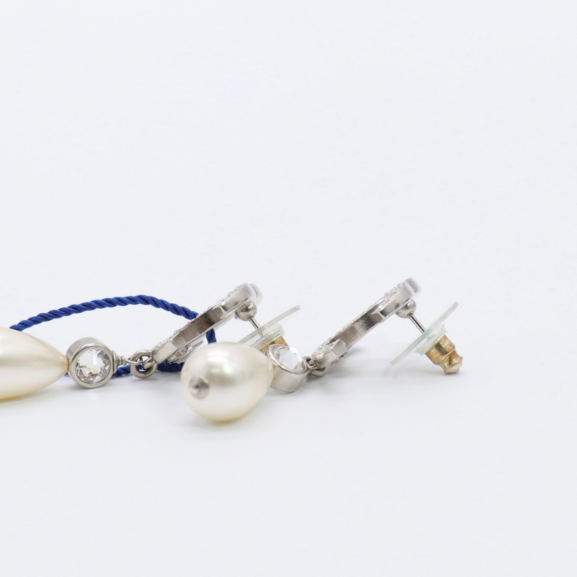Faux Pearl & Strass CC Drop Earrings Twins