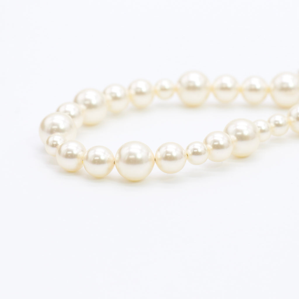 Graduated Pearl CC Short Necklace Gold