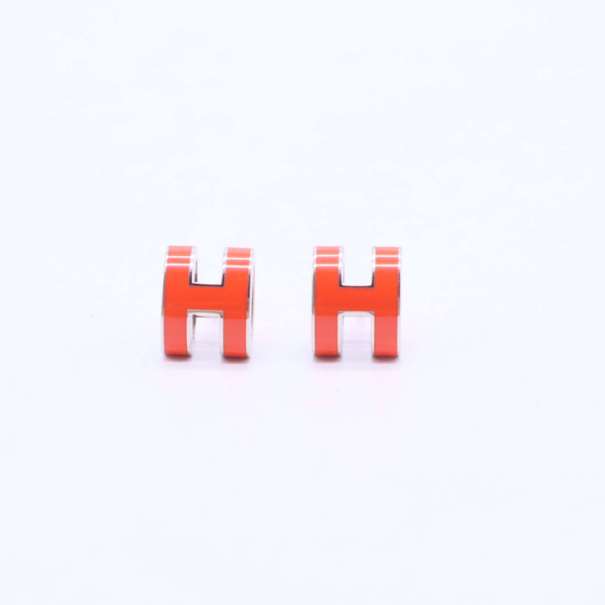 Mini Pop H Stud Earrings W20307