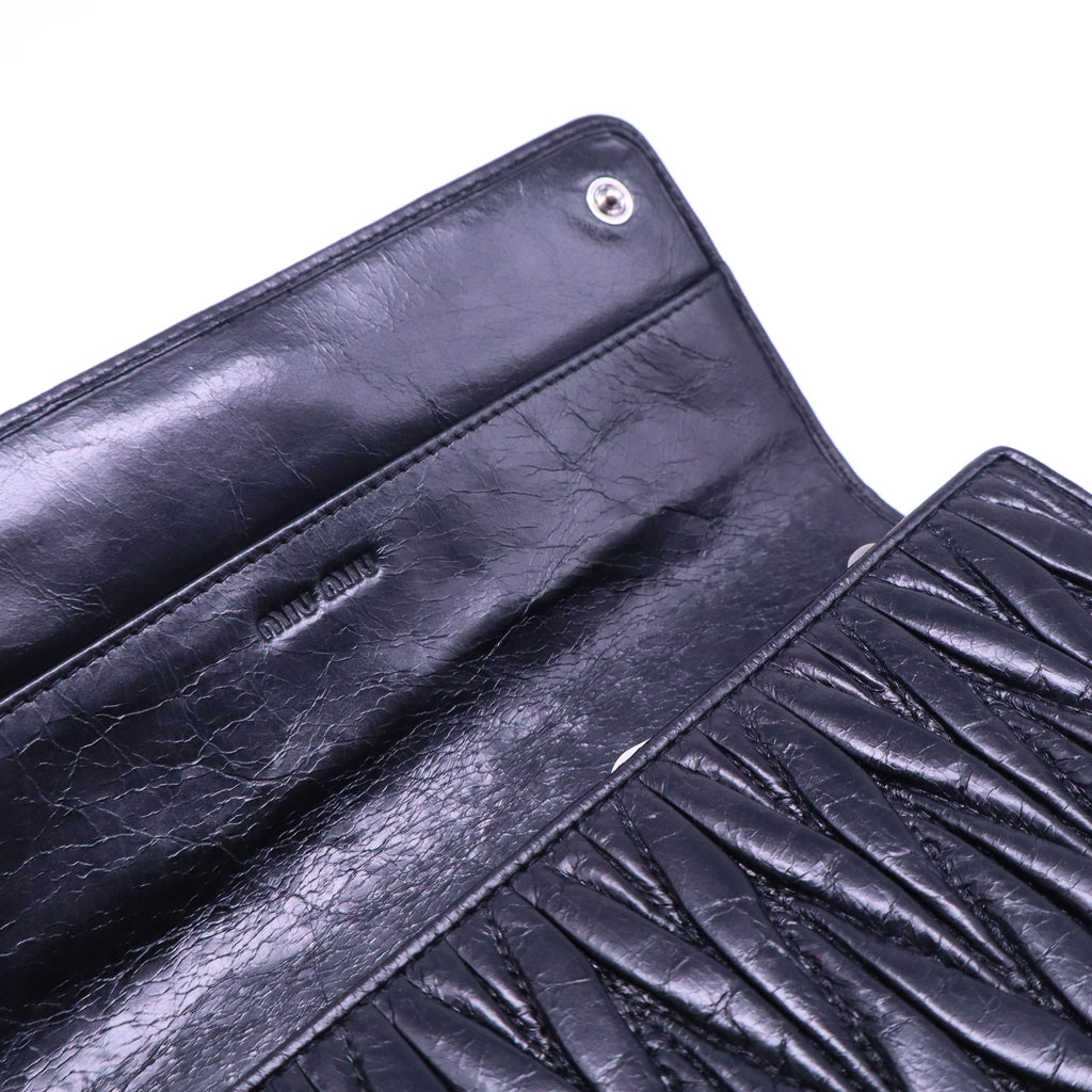 Miu Miu Nappa Matelasse Flap Wallet Black W20858
