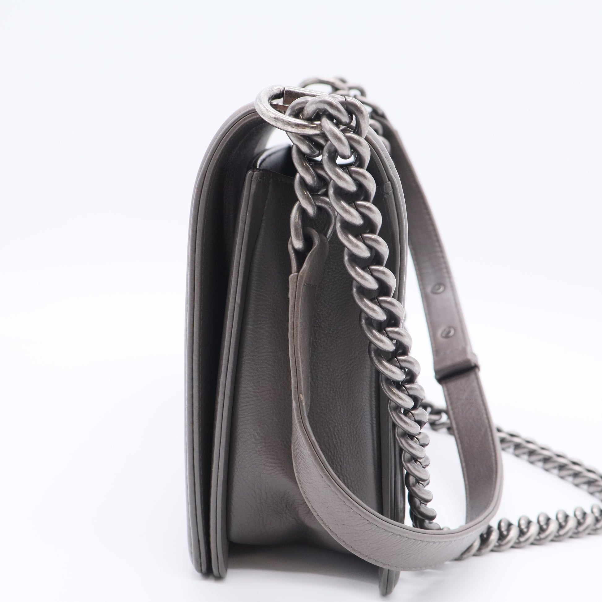 Calfskin Double Stitch New Medium Boy Flap Grey