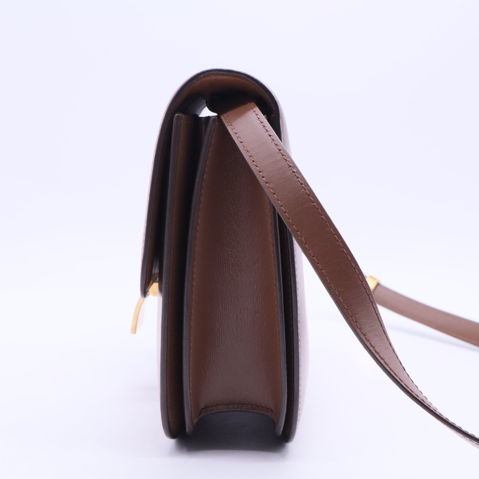 Medium Calfskin Classic Box Bag B20022