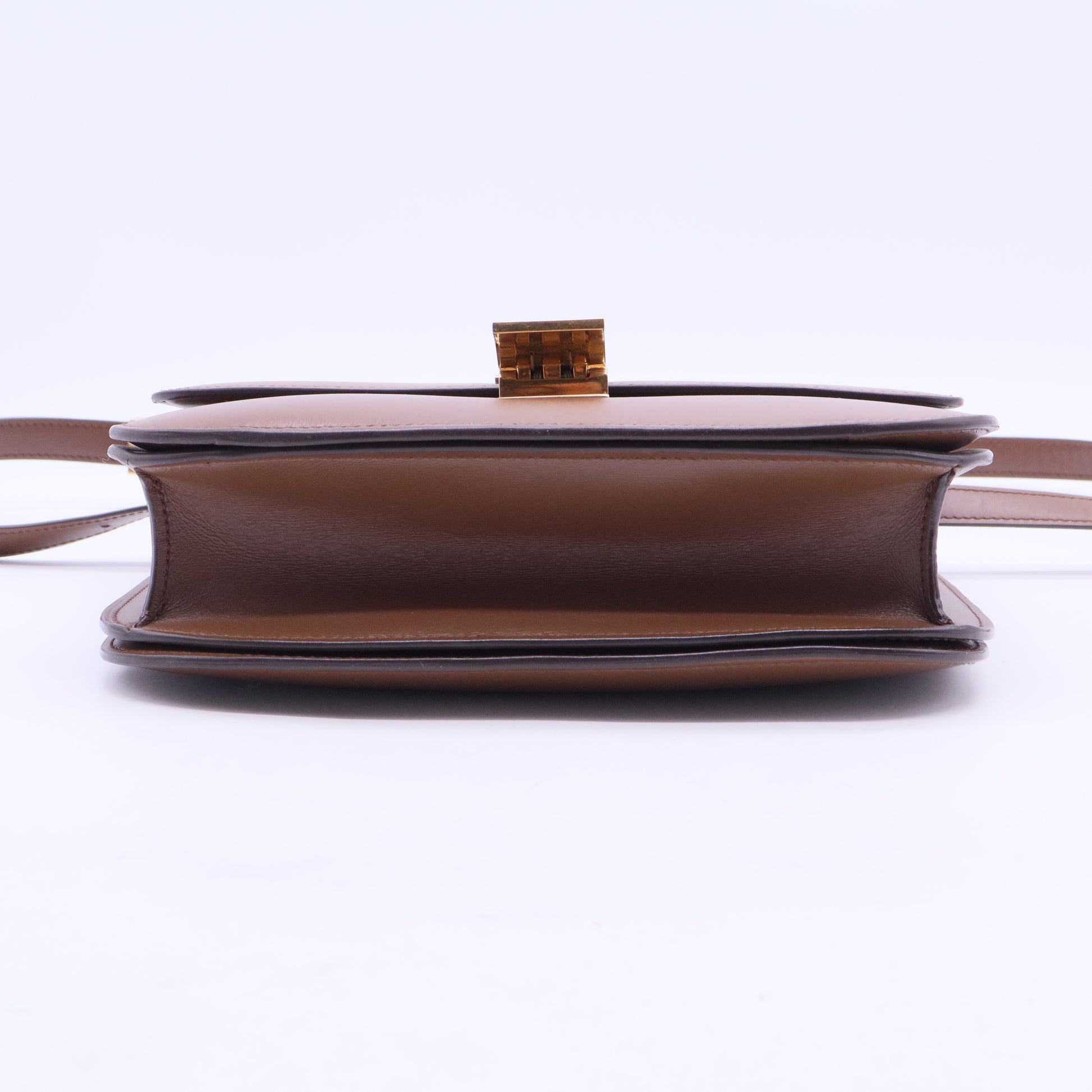 Medium Calfskin Classic Box Bag B20022