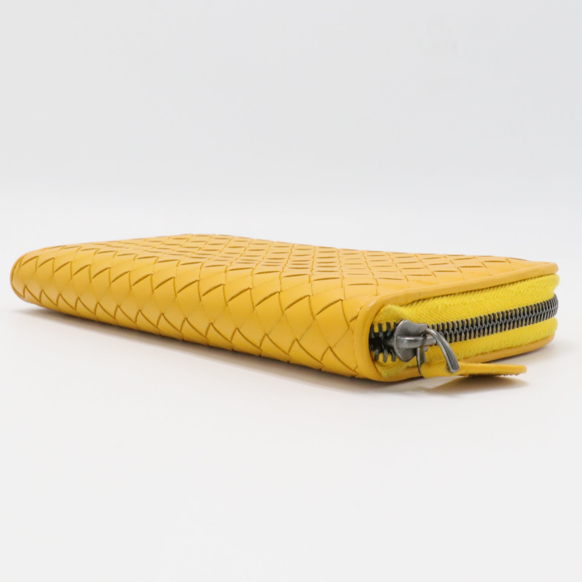 Intrecciato Weave Leather Wallet