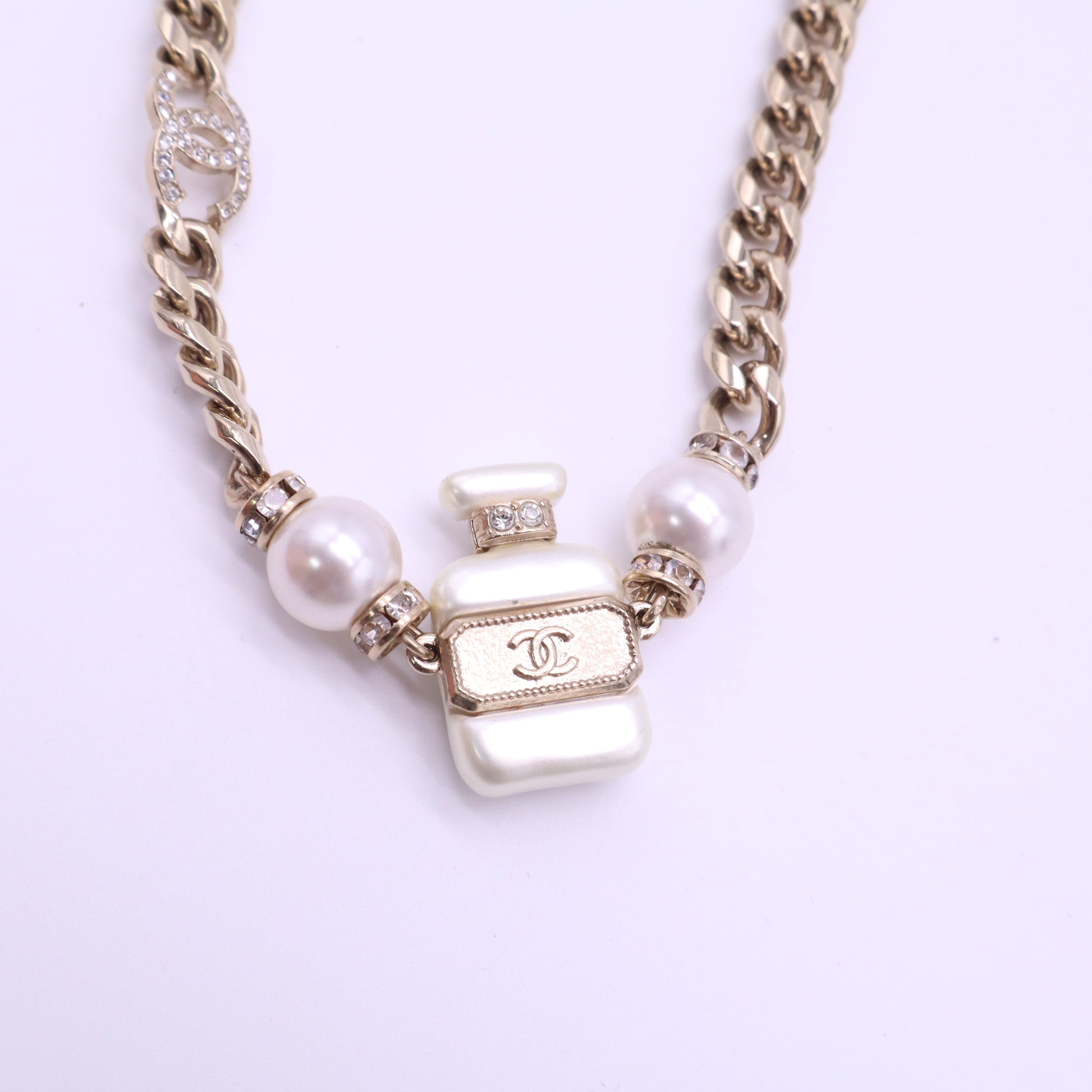 Chanel Resin Crystal No 5 Perfume Bottle Choker Necklace W21506