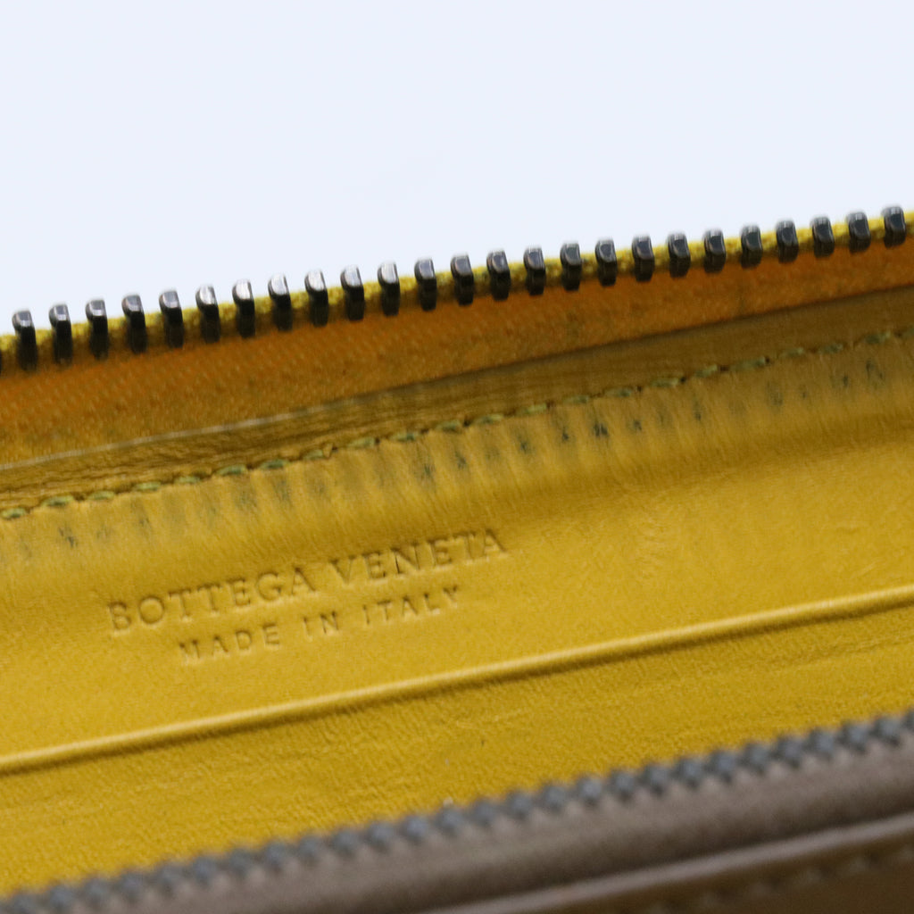 Intrecciato Weave Leather Wallet