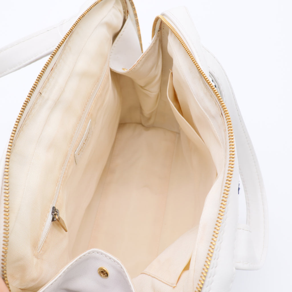 Timeless Chanel Wild Stitch White twins