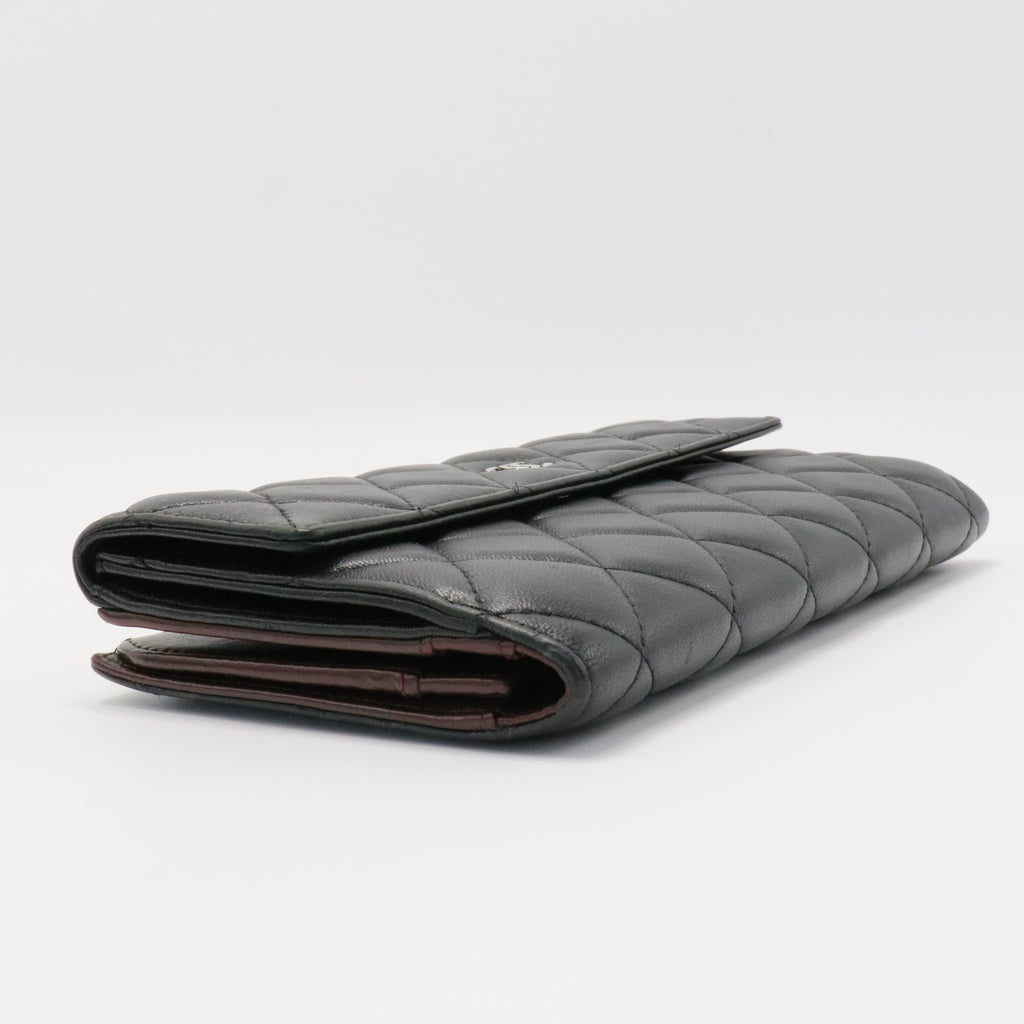 CC Gusset Flap Wallet Quilted Caviar Long-Twins
