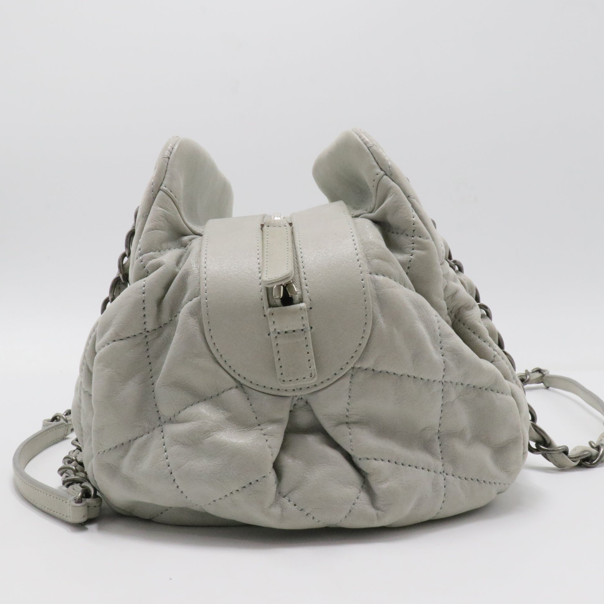 Chic Quilt Bowling Bag Quilted Iridescent Calfskin