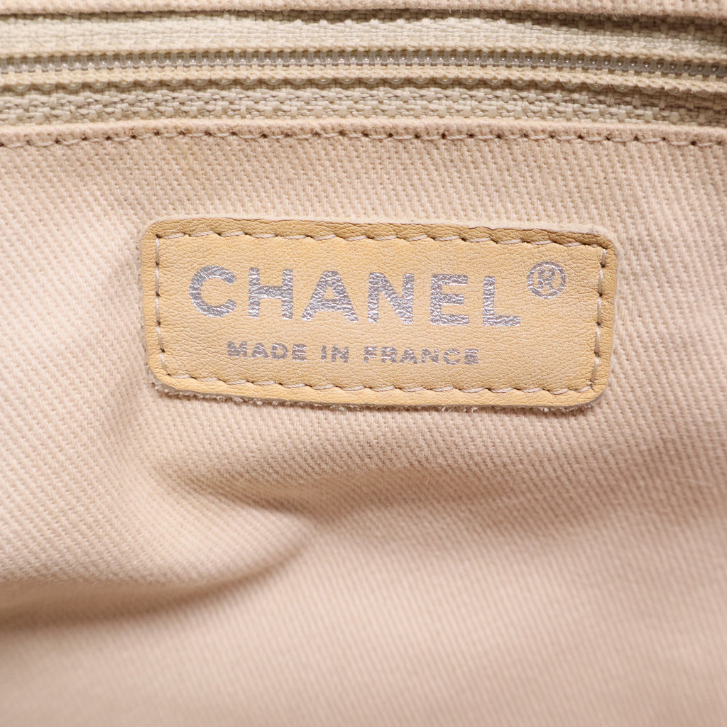 Chanel Ultimate Stitch Zip Tote Quilted Leather Large Twins