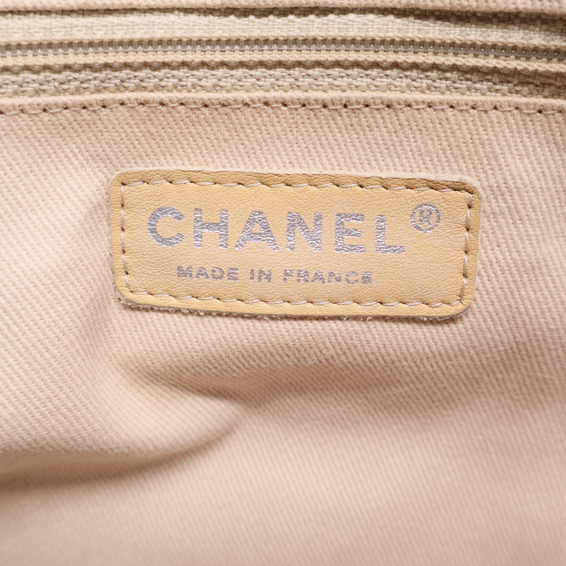 Chanel Ultimate Stitch Zip Tote Quilted Leather Large Twins