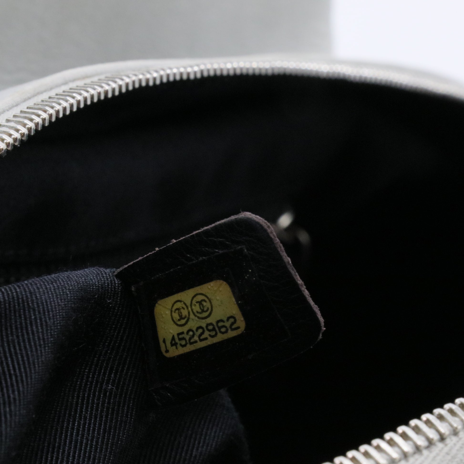 Chic Quilt Bowling Bag Quilted Iridescent Calfskin