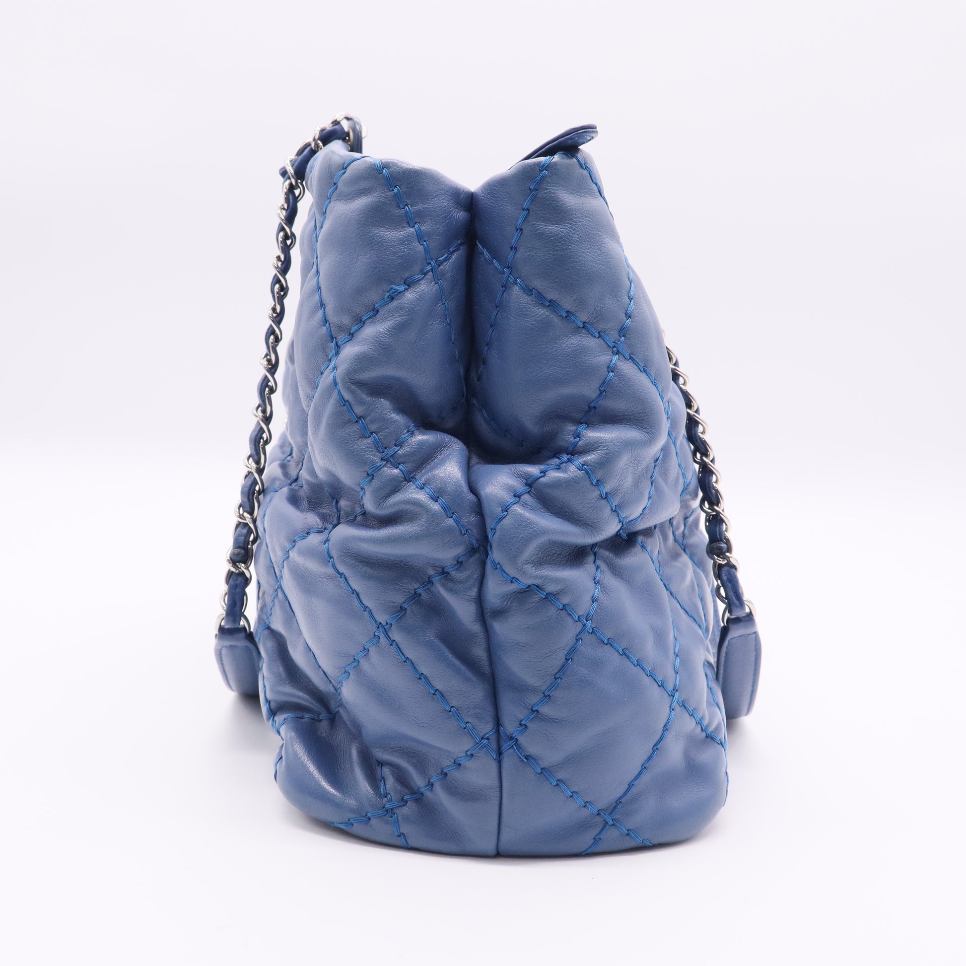 Chanel Ultimate Stitch Zip Tote Quilted Leather Large Twins