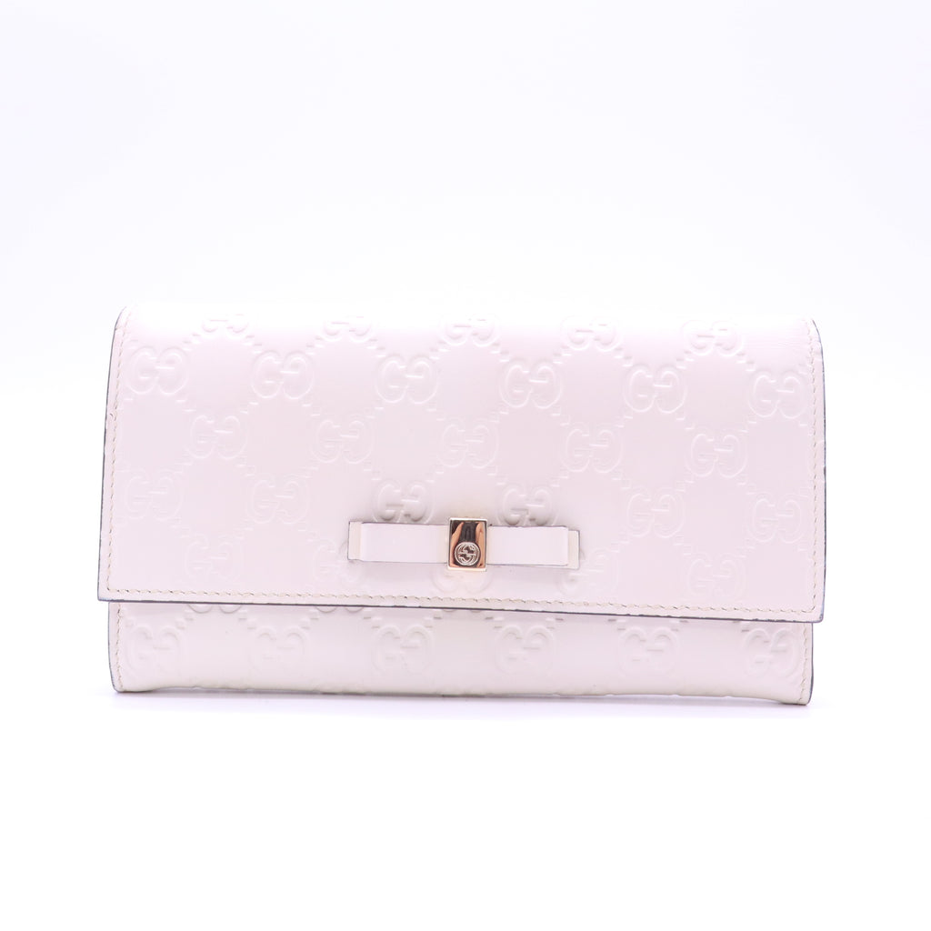 Gucci Signature Leather Bow Continental Wallet W21425