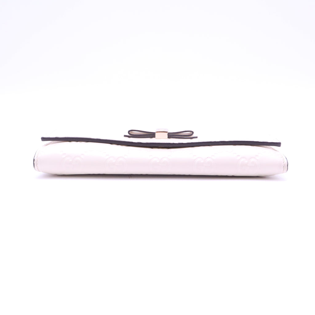 Gucci Signature Leather Bow Continental Wallet W21425