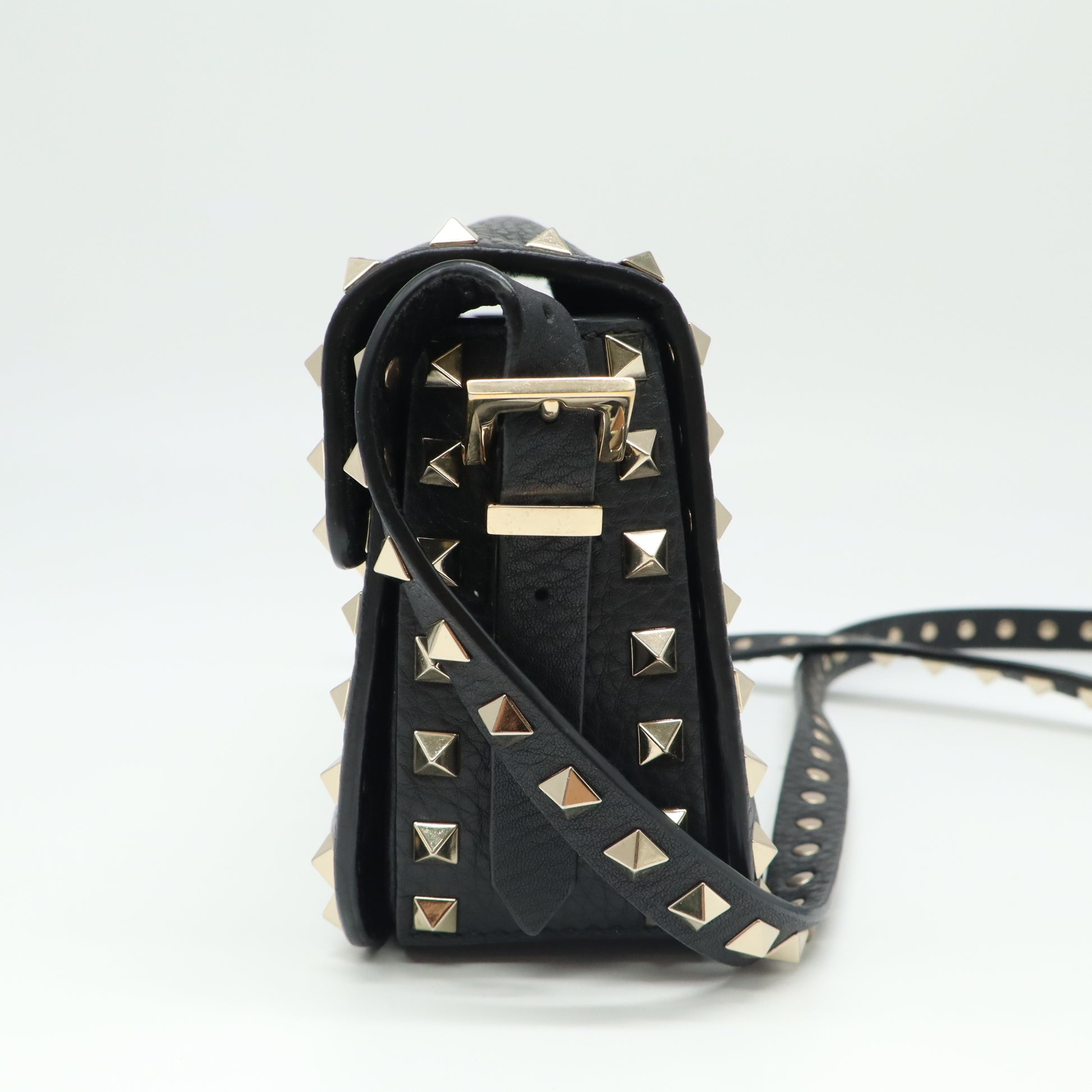 Rockstud Crossbody Bag B22016