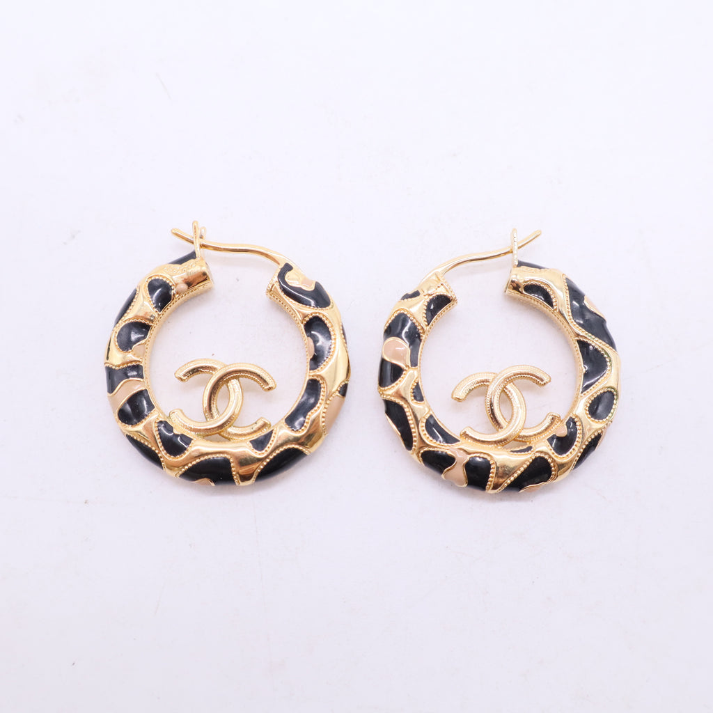 Chanel 2022 Hoop Earrings CC golden metal Leopard enamel Twins LDJ2808