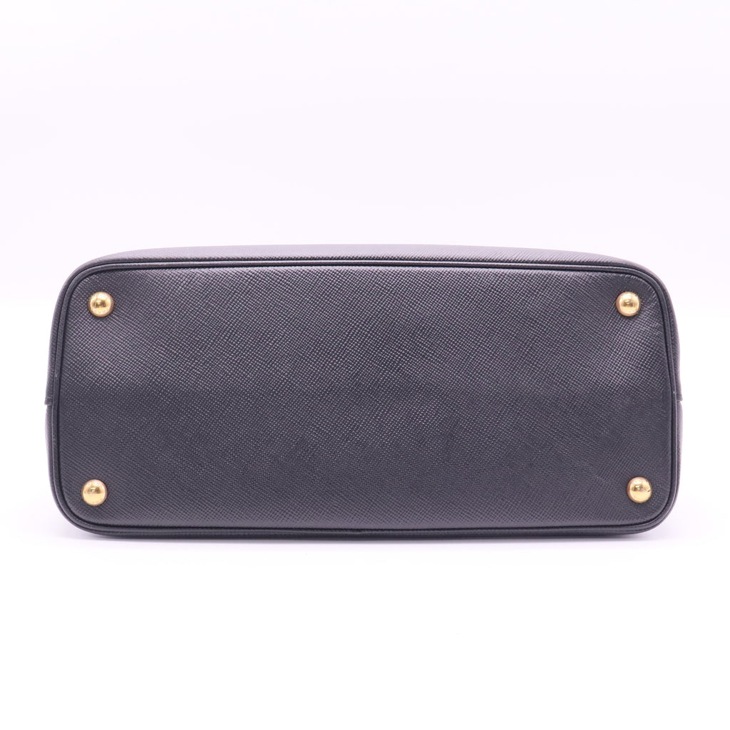 Prada Black Saffiano Cuir 2way pink inner layer shoulder bag twins