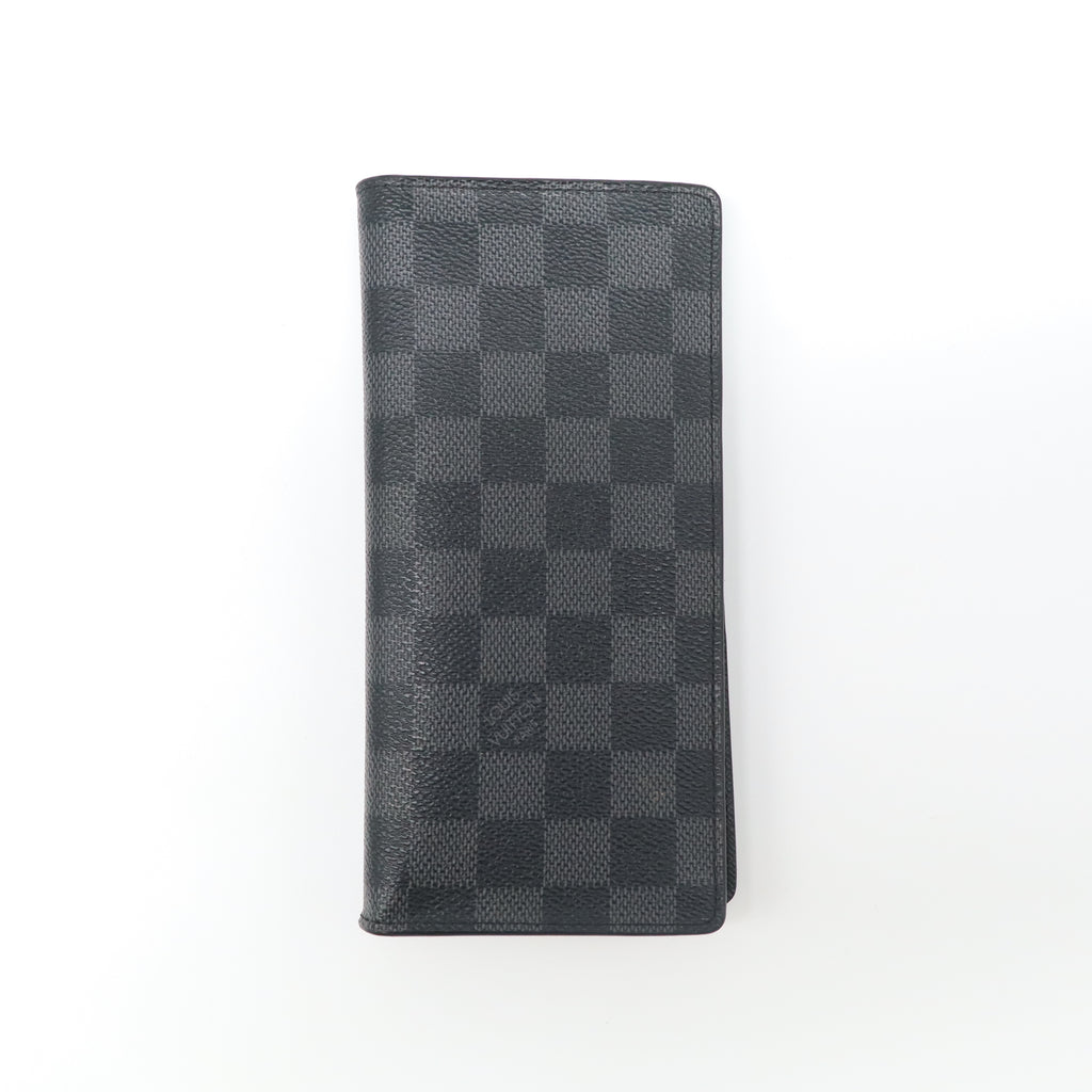 Louis Vuitton Damier Graphite Brazza Wallet W21665