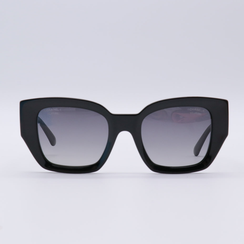 Interlocking CC Logo Square Sunglasses twins