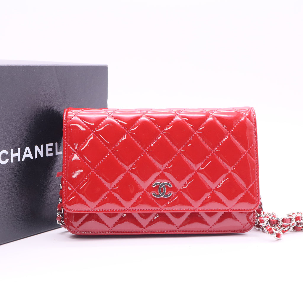 Red Quilted Patent Leather Classic WOC Clutch Bag twins
