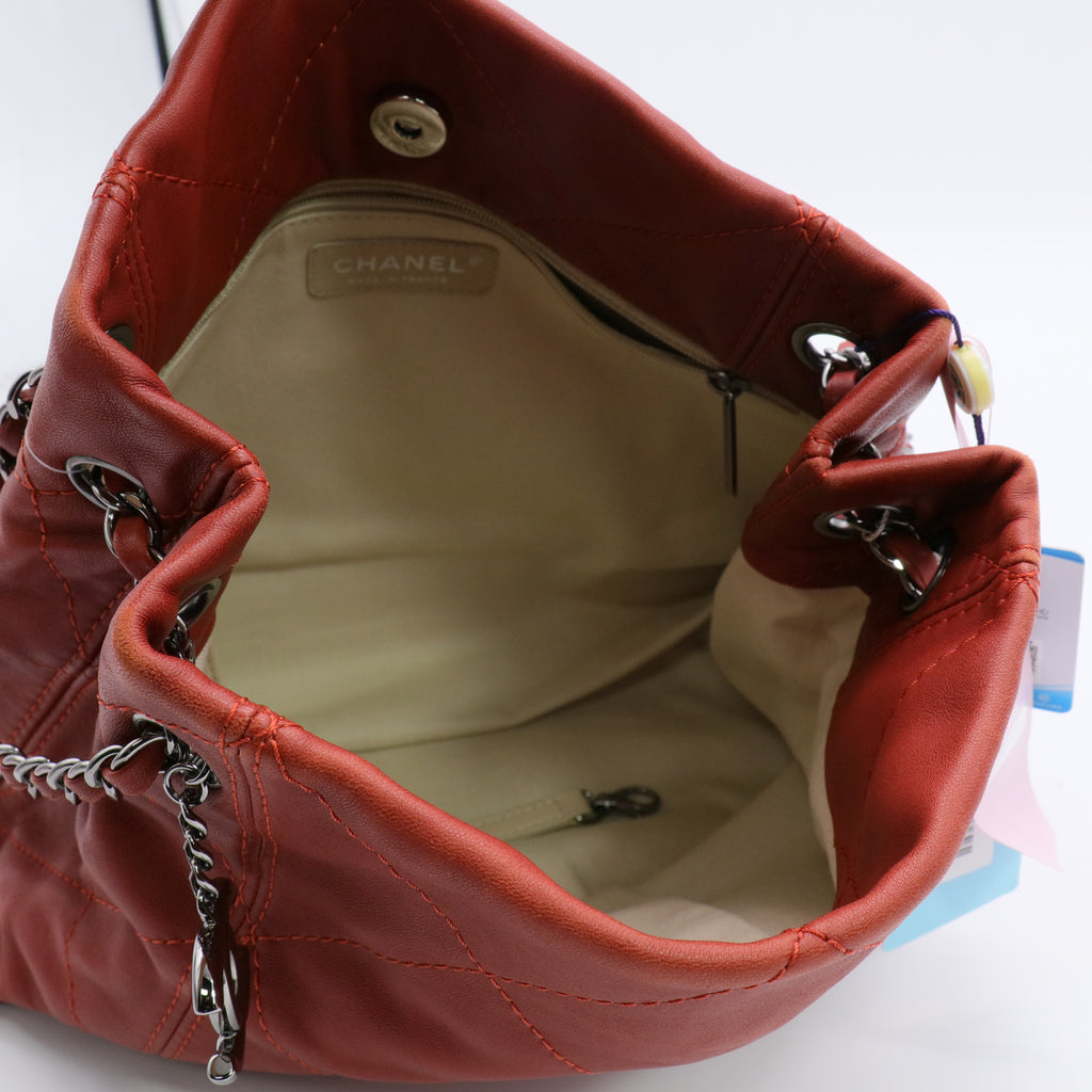 Lambskin Small Soft Touch Shoulder Bag red twins