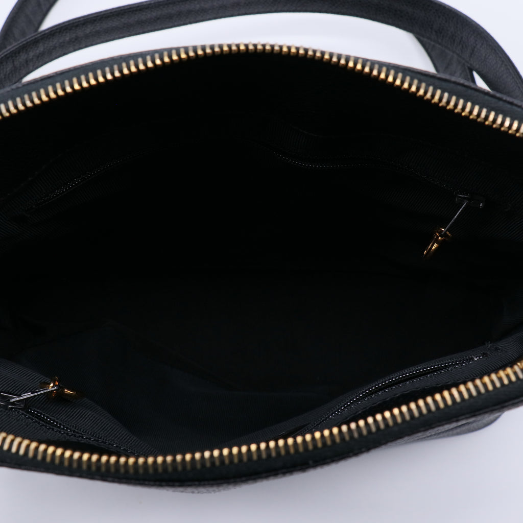 Caviar CC Shoulder Bag B22037