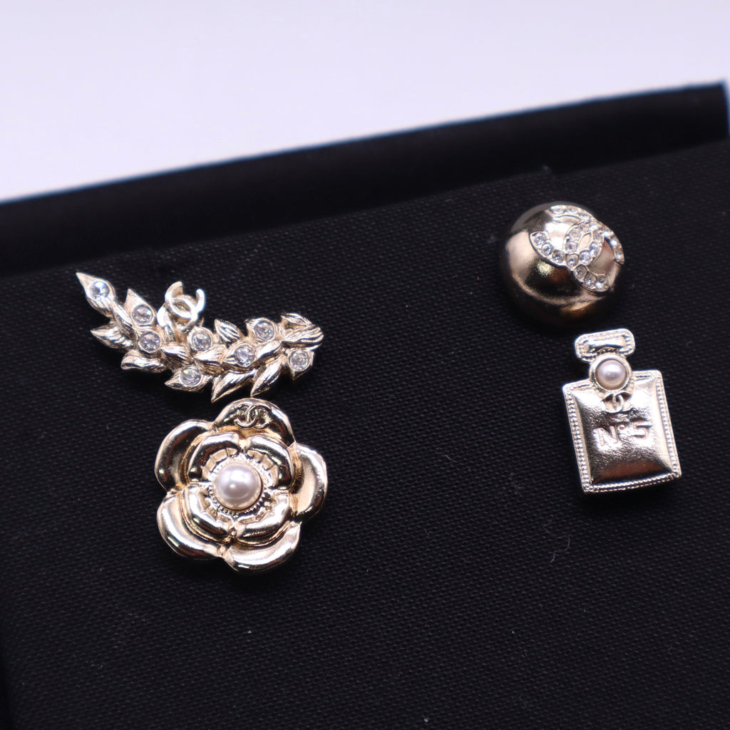 Chanel CC Logo Brooch Metal (4 in 1 combo) twins LDJ3597