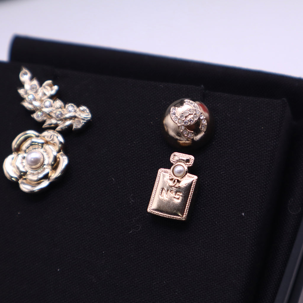 Chanel CC Logo Brooch Metal (4 in 1 combo) twins LDJ3597