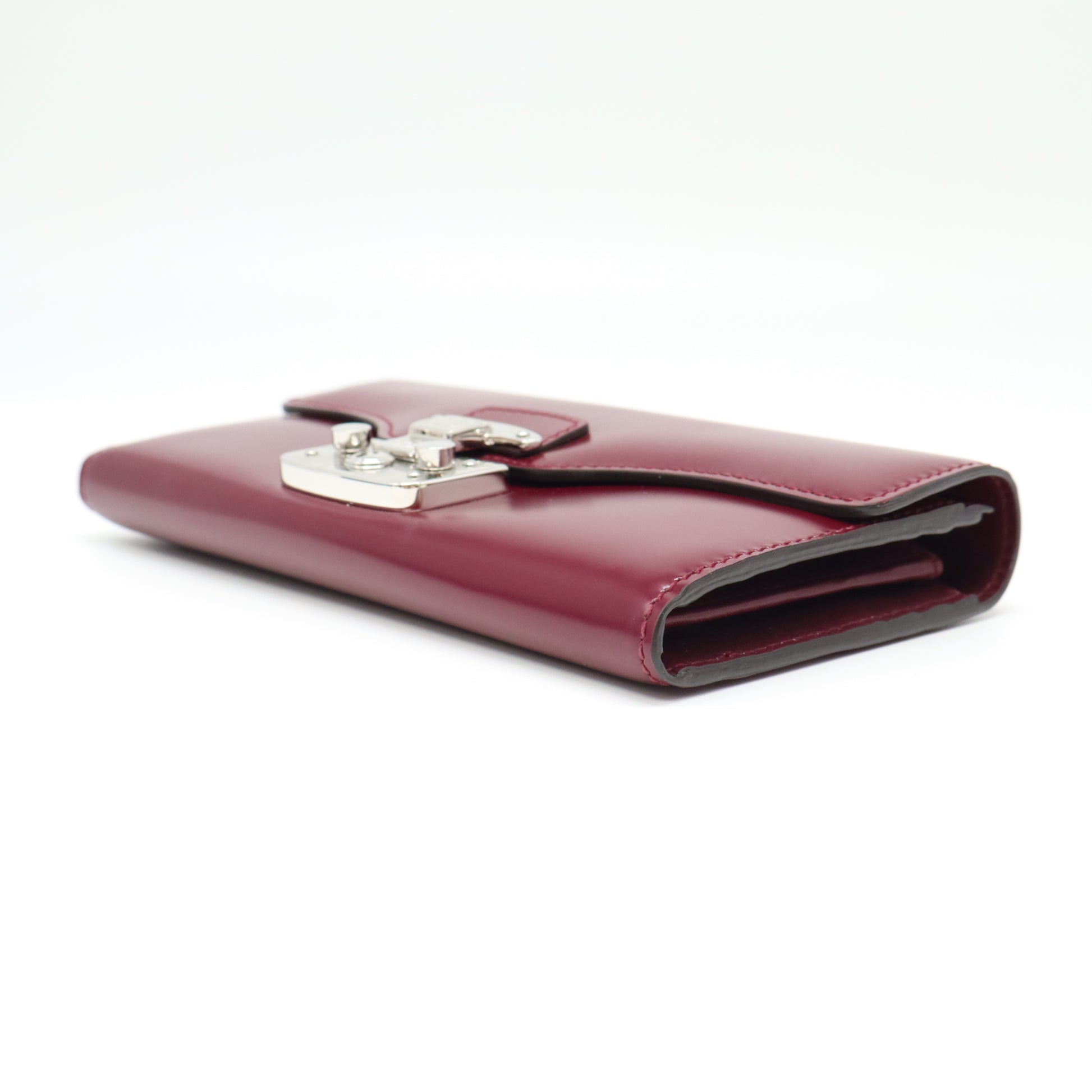 Gucci Lady Lock Leather Flap Wallet W21745
