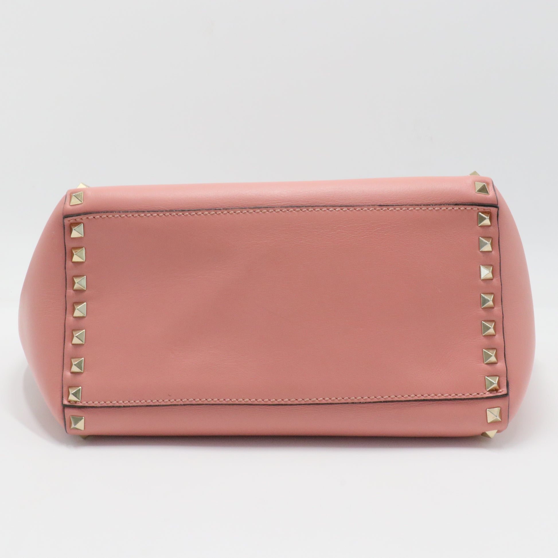 Rockstud Tote Rigid Leather Medium