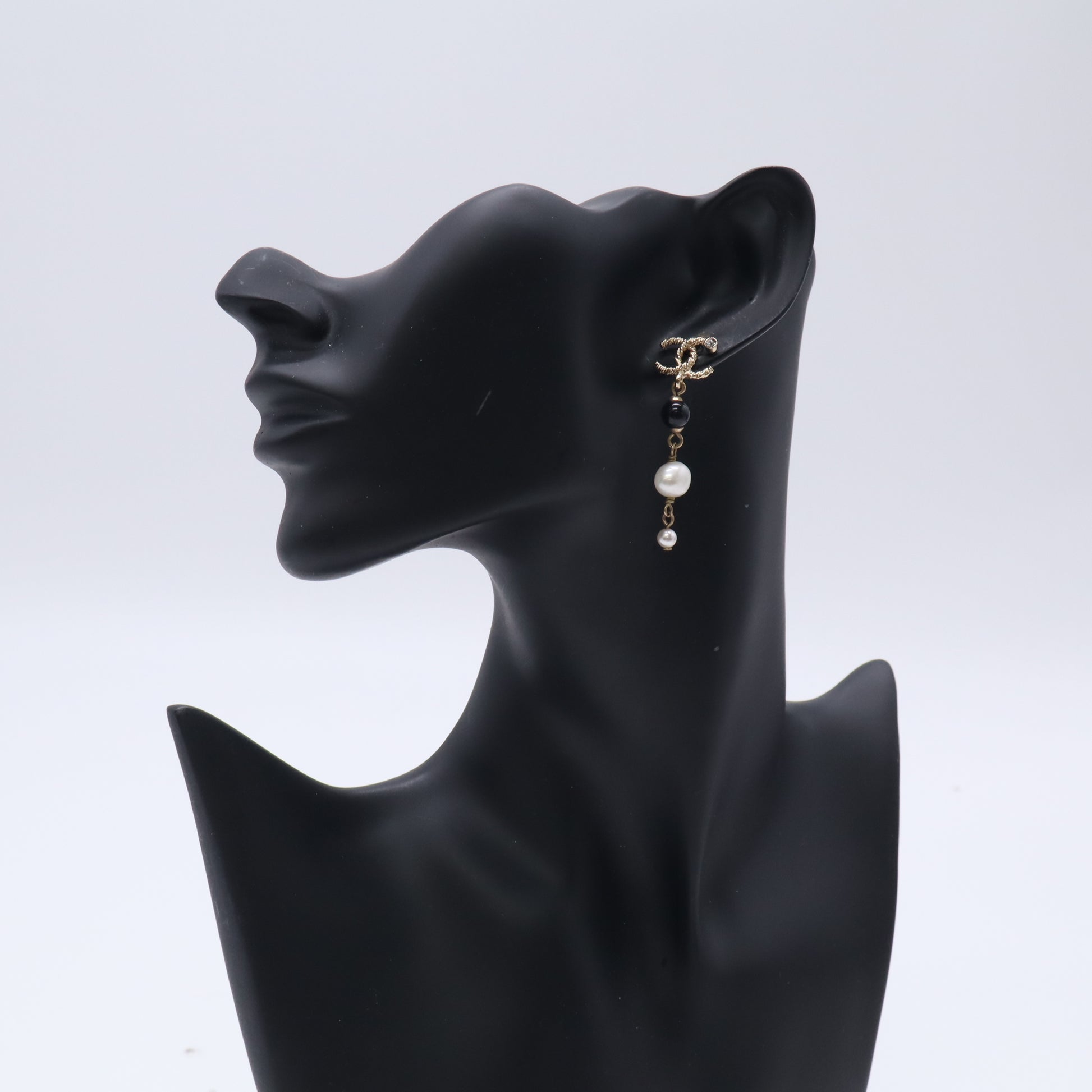 Chanel Gold-Tone Strass Interlocking CC Drop Earrings Twins LDJ5632