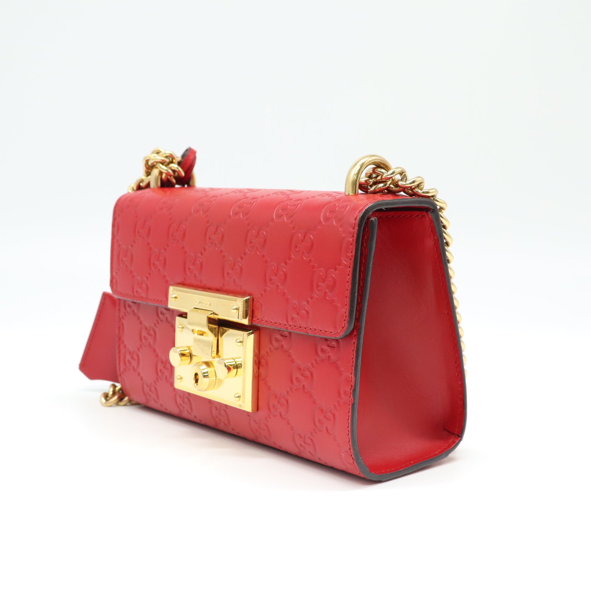 Padlock Shoulder Bag Guccissima Leather Small B22211