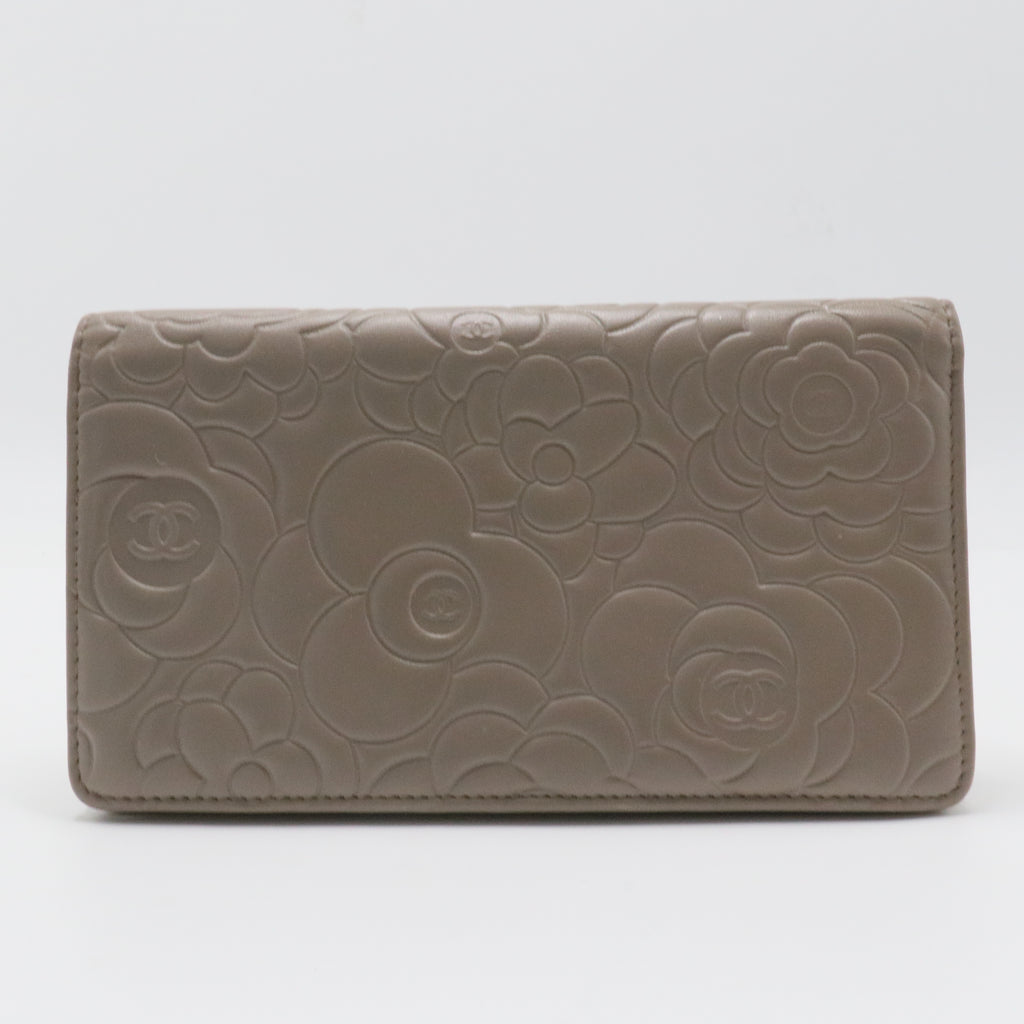 L-Yen Wallet Camellia Leather