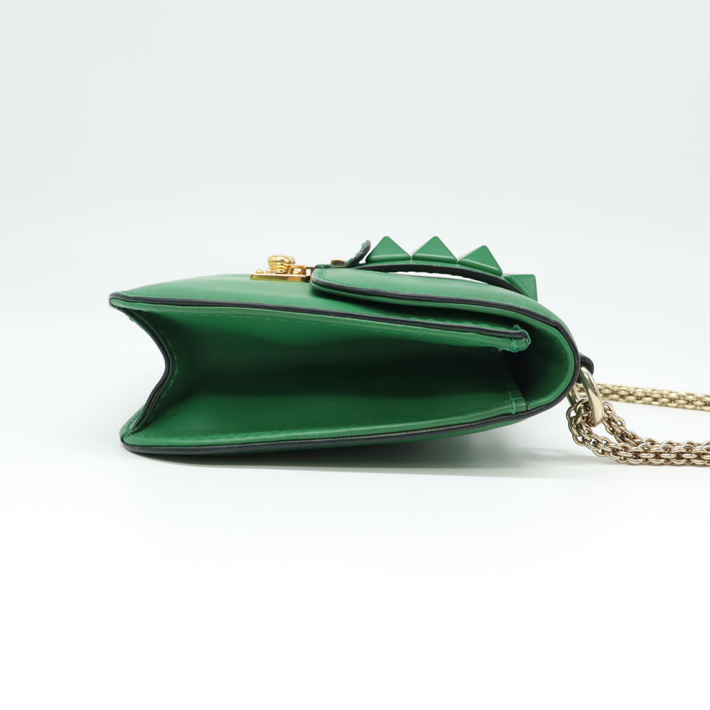 Valentino Garavani Glam Lock Rockstud Flap Bag B22038