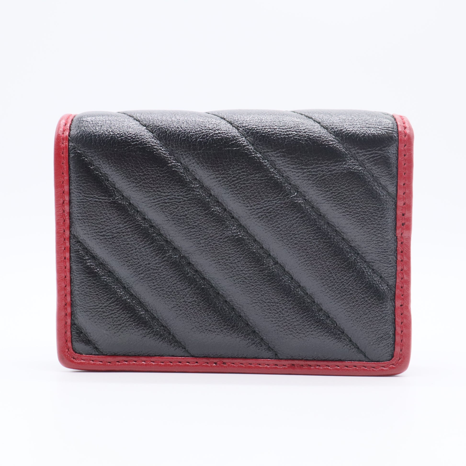 Vintage Effect Calfskin Matelasse Diagonal Torchon GG Marmont Card Case Wallet Black Romantic Cherry for Gisel