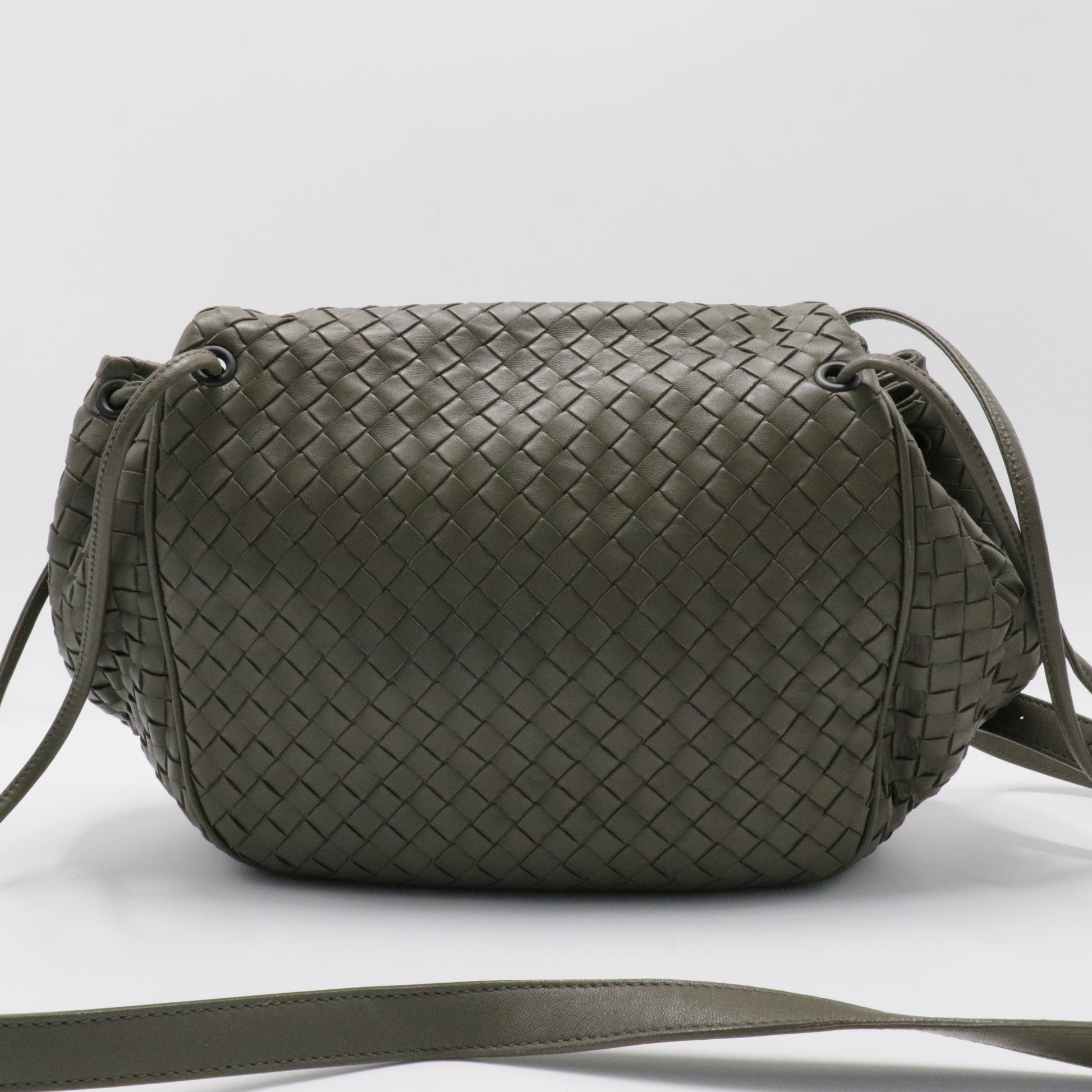 Flap Messenger Bag Intrecciato Nappa Medium
