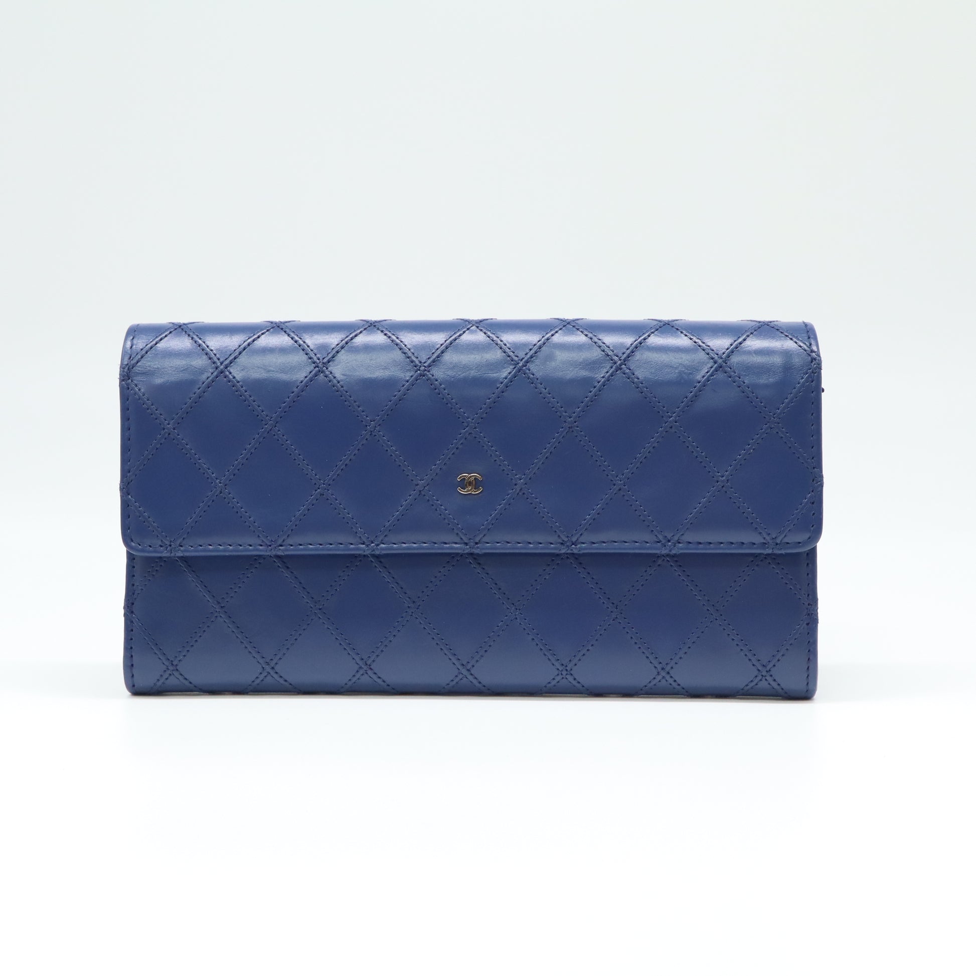 Chanel Lambskin Quilted Flap Wallet W21765