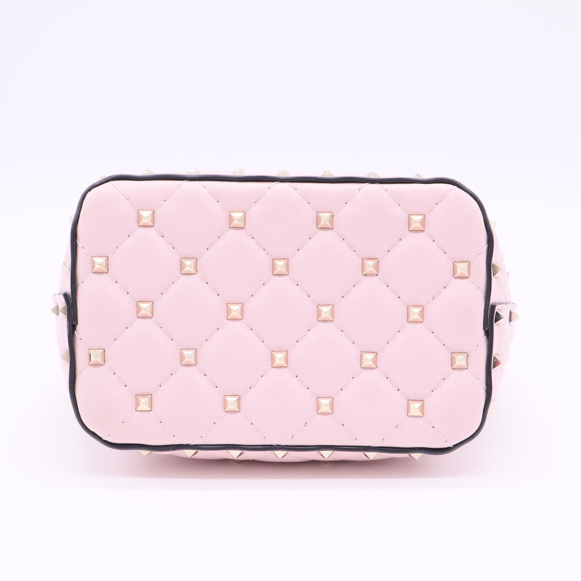 Rockstud Spike mini bucket bag