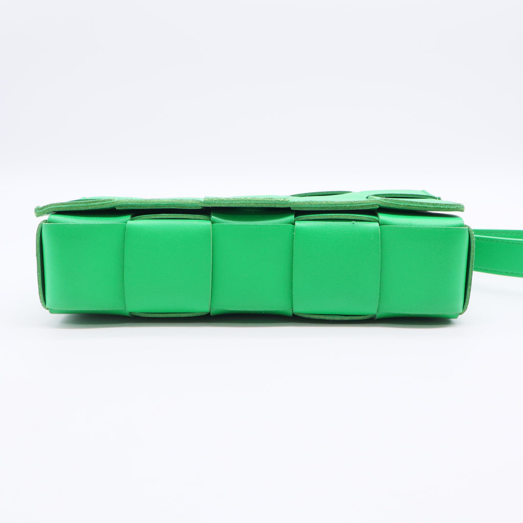 Lambskin Maxi Intrecciato Cassette Crossbody Bag Grass Twins LDJ2828