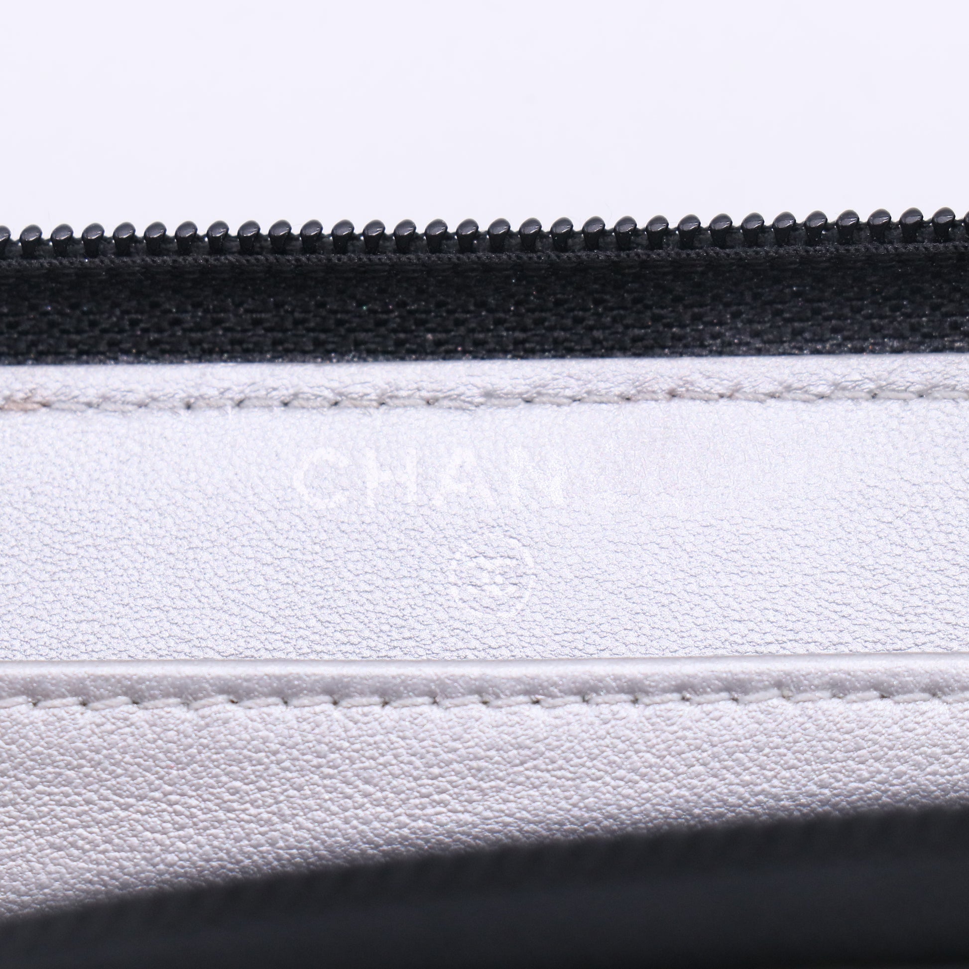 Chanel Vintage 2011 Continental Wallet W22902