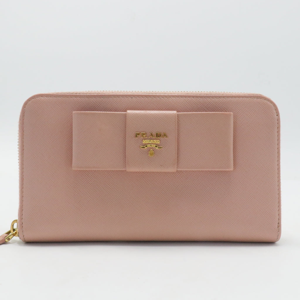 Saffiano Vernice Fiocco Bow Zip Around Wallet Orchidea
